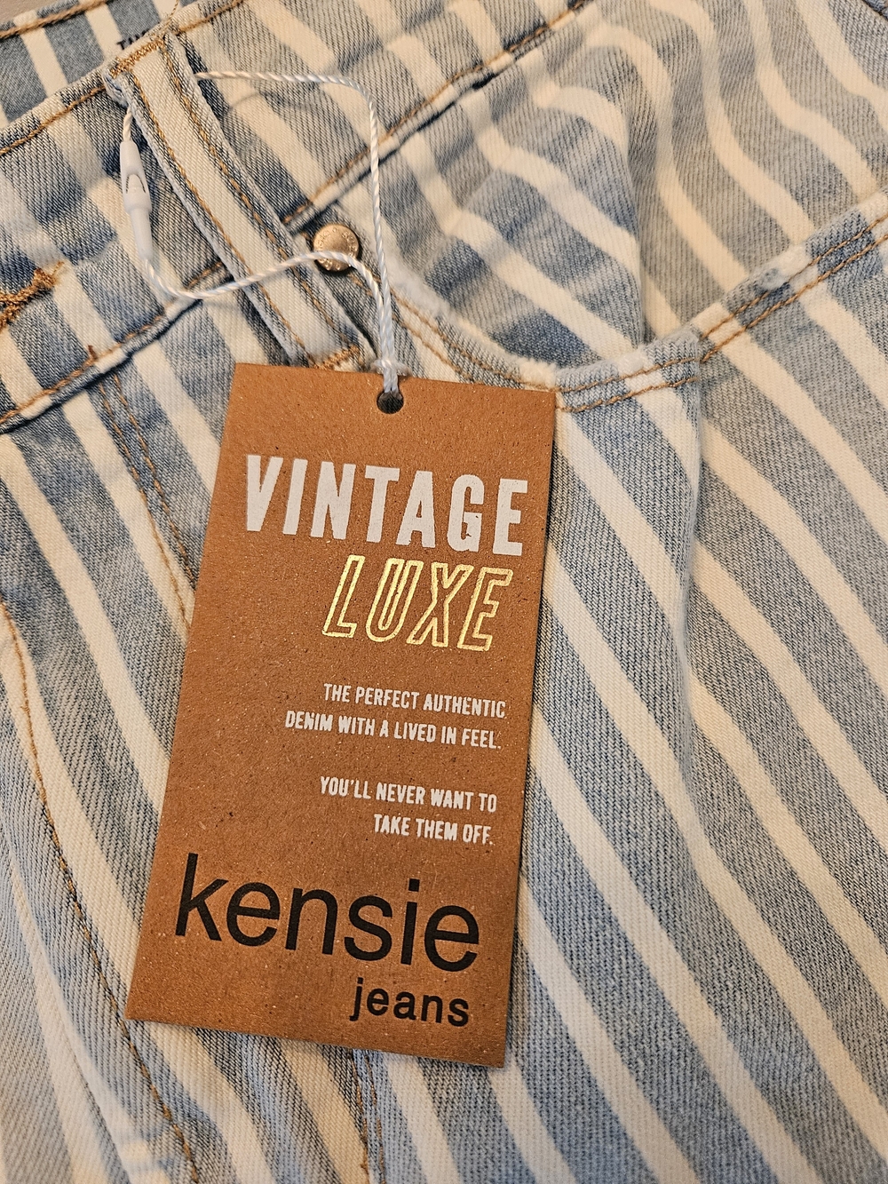 Kensie Vintage Luxe The Ella Blue and White Striped Straight Leg Jeans Size 6 - Picture 9 of 9